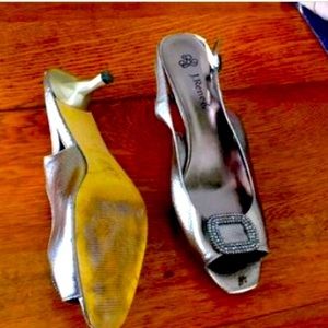 J.Renee high heel shoes